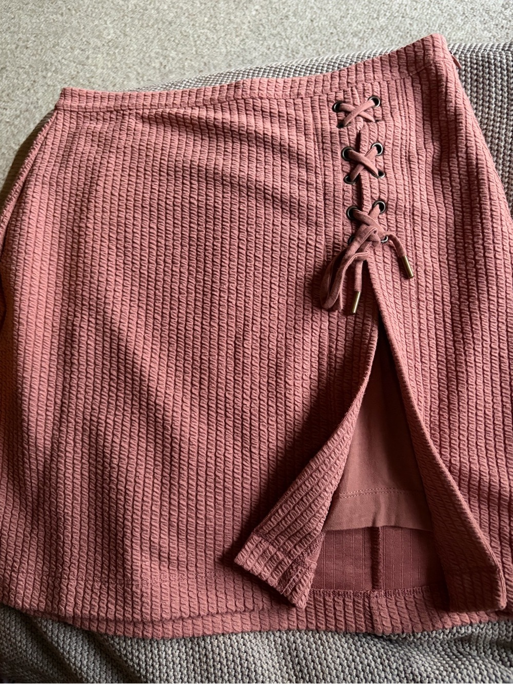 Anthropologie Lace-Up Knit Mini Skirt in Dusty Rose - Picture 4 of 6